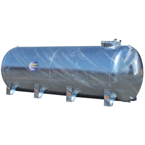 Cisterna na vodu zinkovaná na 8 patkách Pasdelou 8000 l  99