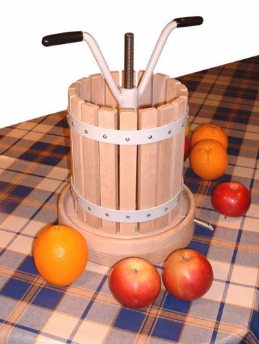 Lis na ovoce stolní 2,5 l dřevěný
