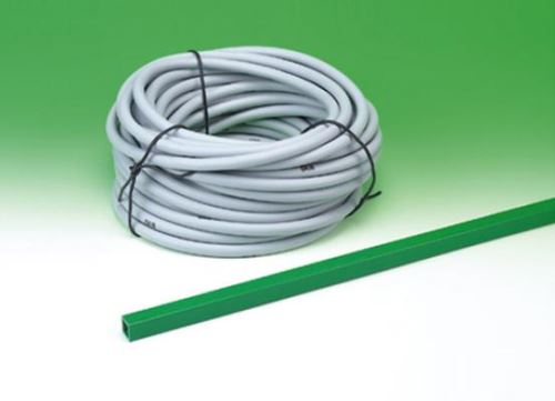 Ochranná PVC trubka na hadičky k niplovým napáječkám 22 x 22 mm