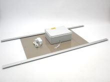 Automatické otevírání a zavírání kurníku SI59 12V/230V včetně dvířek a adaptéru na 230V