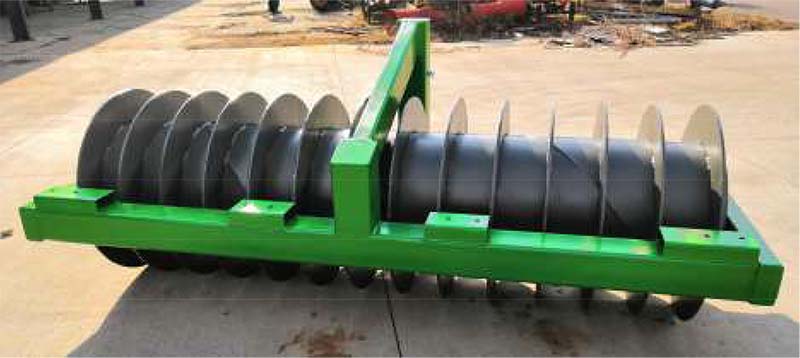 Agrotipa RingPactor ARP 285 dusač siláže a senáže, pracovní šířka 2,85 m, 1350 kg