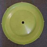 Náhradní spodní miska bez nožiček pro závěsné krmítko Gaun pro slepice, drůbež na 16 kg Náhradní spodní miska bez nožiček pro závěsné krmítko Gaun pro slepice, drůbež na 16 kg