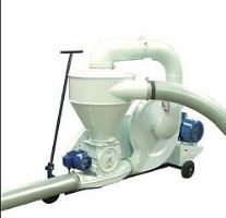 SUC 200E nasávací pneumatický dopravník obilí Kongskilde