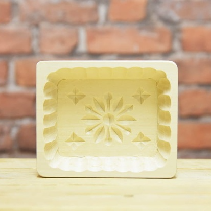 Dřevěná forma na máslo vzor staropolský květ rozměr formy 13 x 10,5 x 3 cm