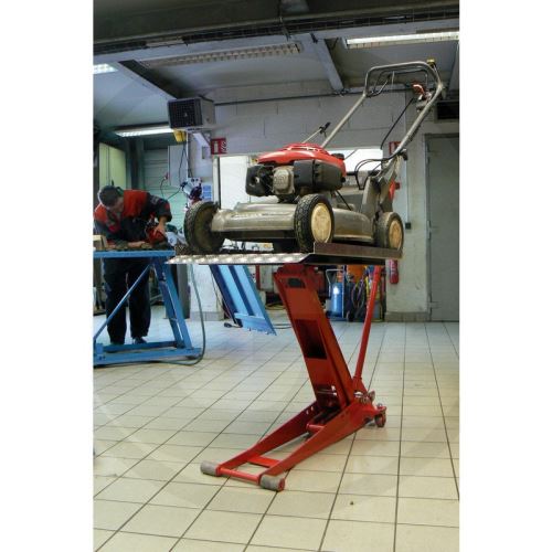 Zvedák hydraulický Clip Lift Pro na zahradní traktory a ridery nosnost 800 kg