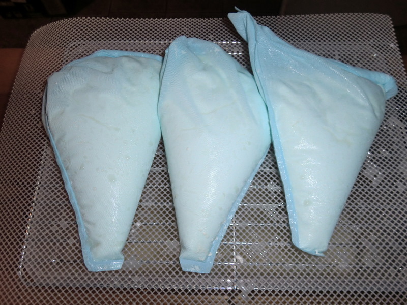 Sýrařská plachta modrá, tvarožník trojúhelník na odkapávání tvarohu 35 g/m2 balení 5 ks