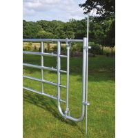 Nastavitelný panel 3/4 m s průchodem pro mobilní fixační klec pro skot PASDELOU 5 trubek Nastavitelný panel 3/4 m s průchodem pro mobilní fixační klec pro skot PASDELOU 5 trubek