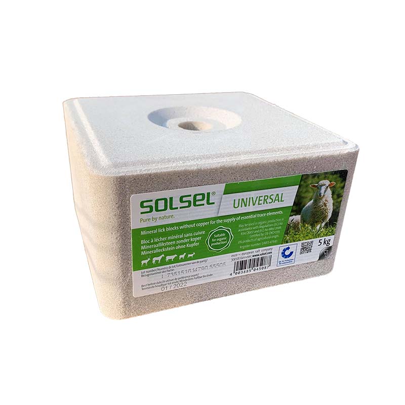 Solný minerální liz BIO Solsel Universal bez mědi pro ovce, kozy, koně, dobytek a zvěř 5kg